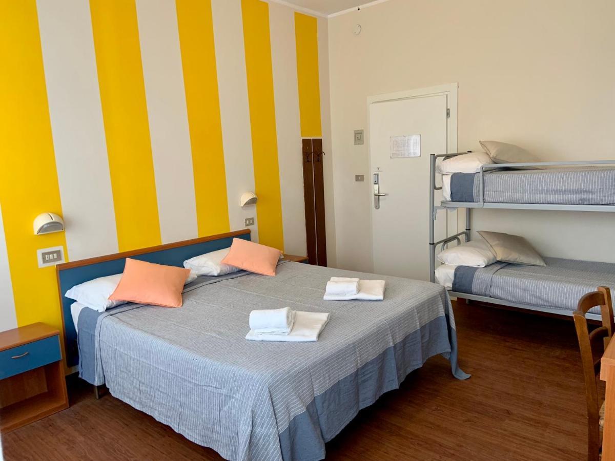 Hotel Maracaibo ريميني المظهر الخارجي الصورة
