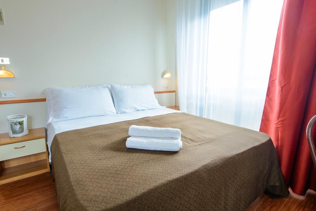 Hotel Maracaibo ريميني المظهر الخارجي الصورة
